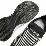 کفش زنانه اسکیچرز