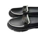 کفش زنانه چرمی اسپرت