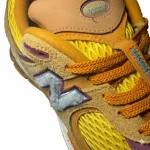 کفش مردانه نیوبالانس 2002